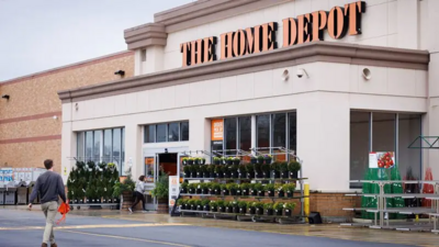 Home Depot forecasts a weak 2024