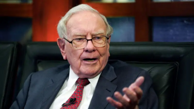 Warren Buffett’s favorite market indicator is flashing red